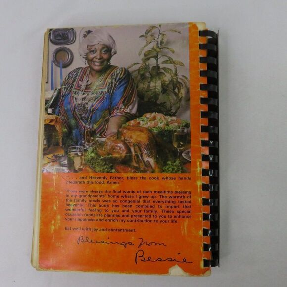 Bless the Cook Signed 1st Edition 1978  Bessie L. Munson Inscribed Soul Cooking - Picture 10 of 10